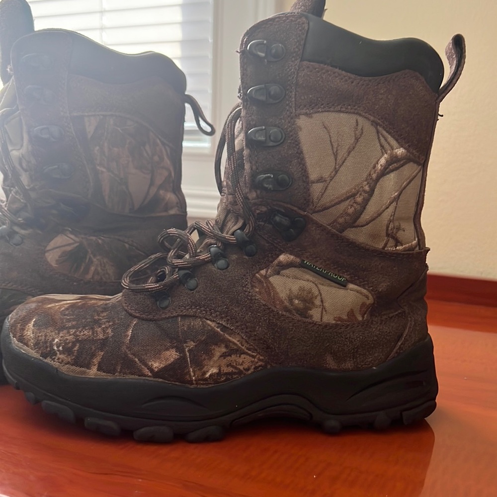 Itasca water proof boots
